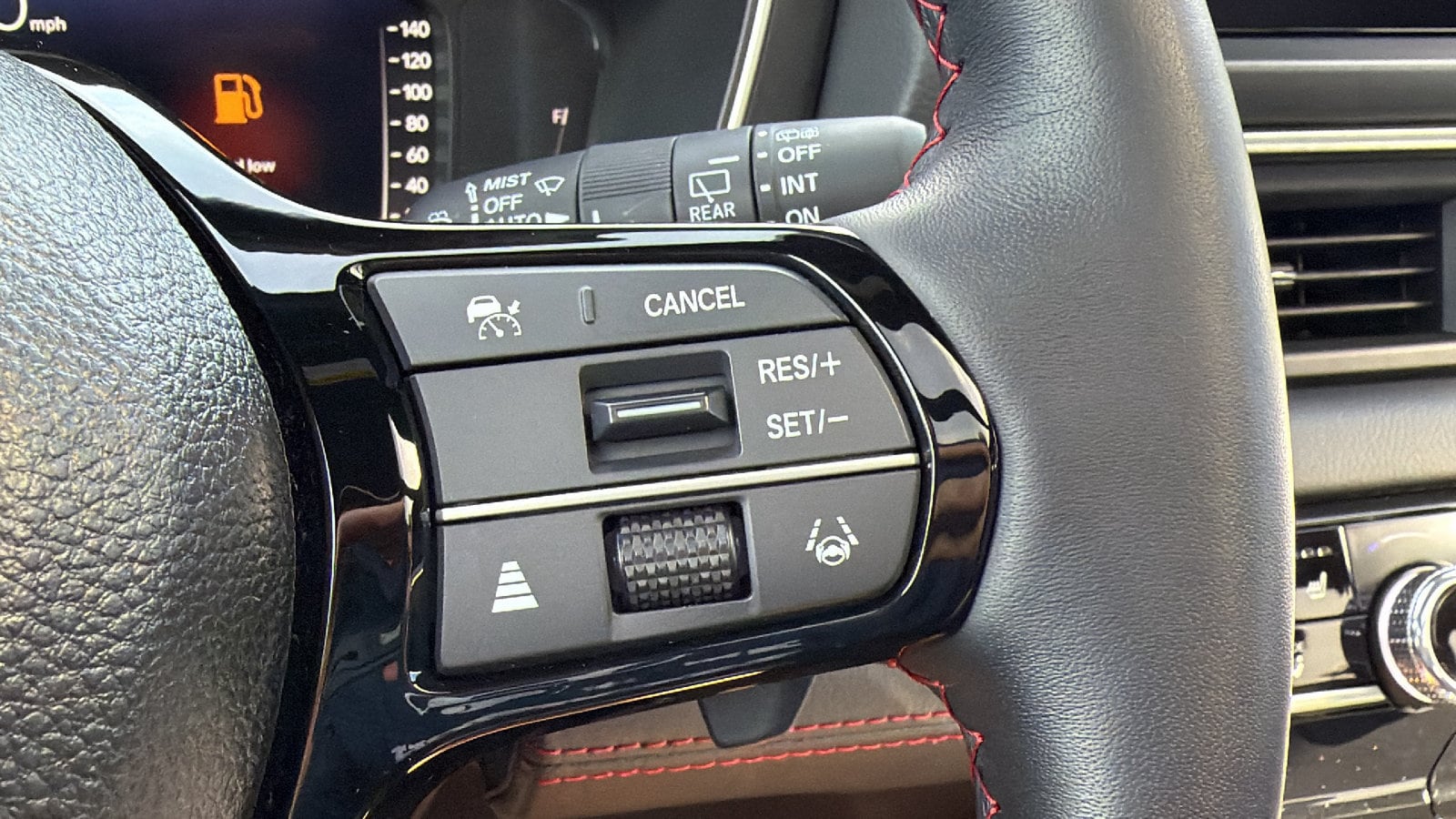 2025 Honda Pilot Black Edition - Photo 25