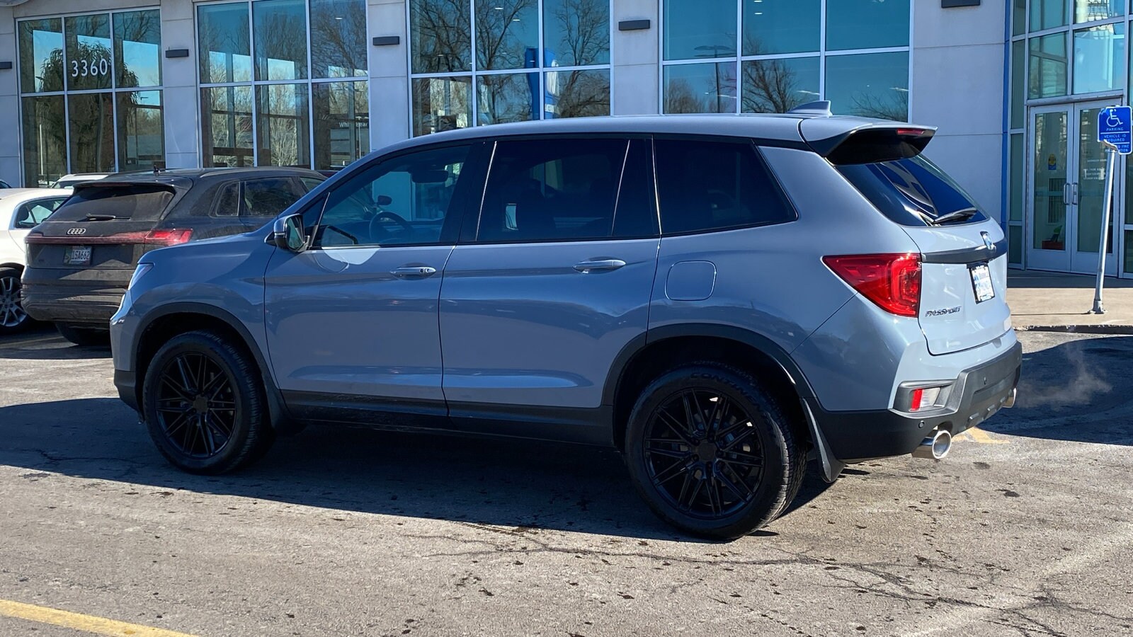 2023 Honda Passport EX-L - Photo 9