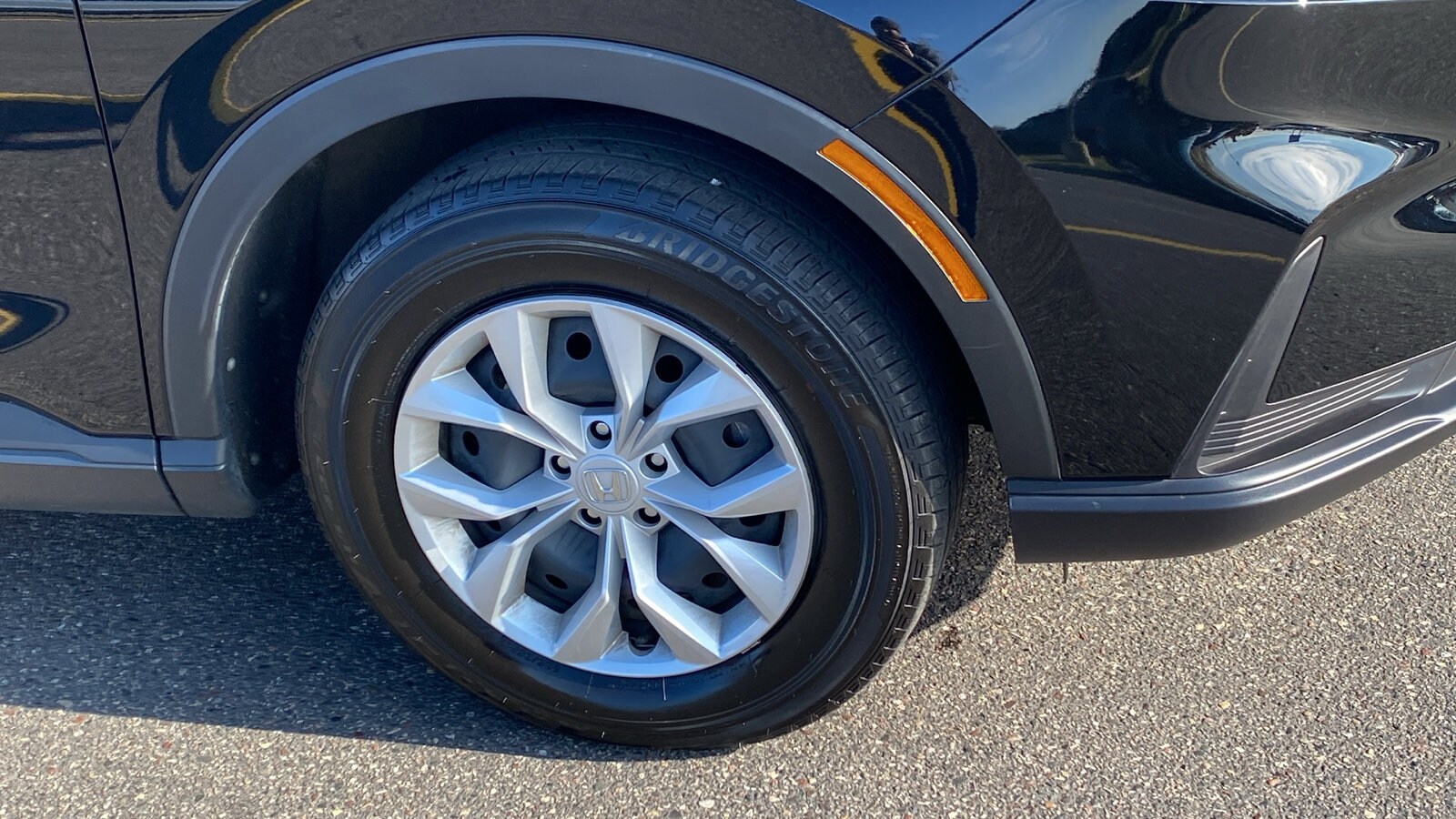 2023 Honda CR-V LX photo 2