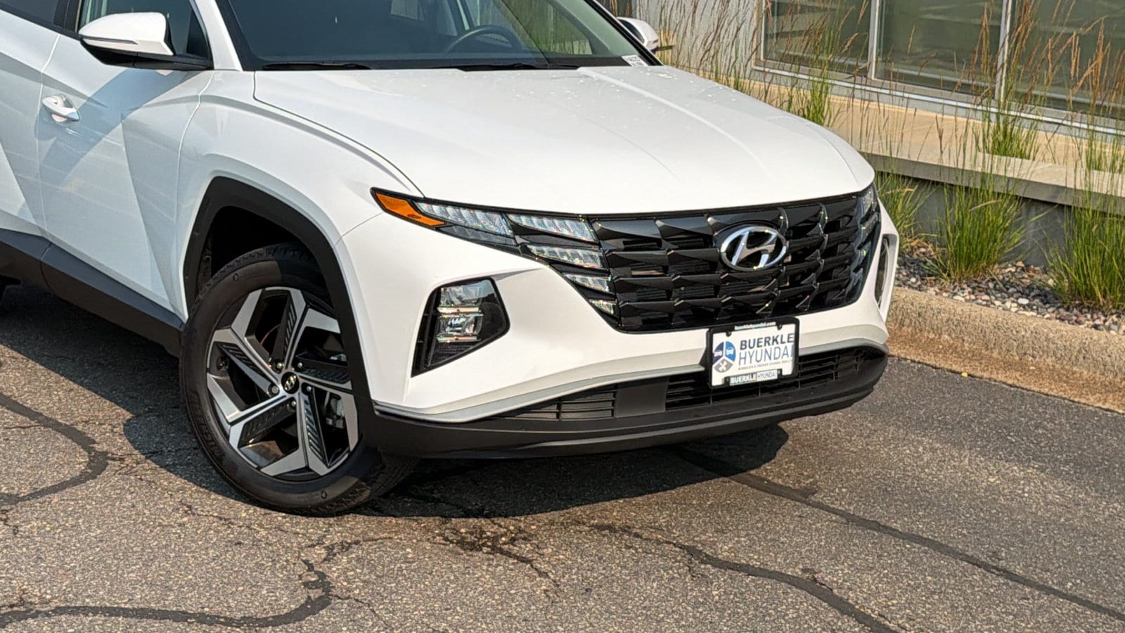 Certified 2024 Hyundai Tucson SEL with VIN 5NMJFCDE5RH321023 for sale in Saint Paul, Minnesota