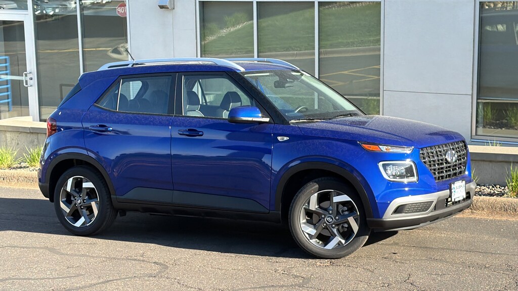 Certified 2025 Hyundai Venue SUV