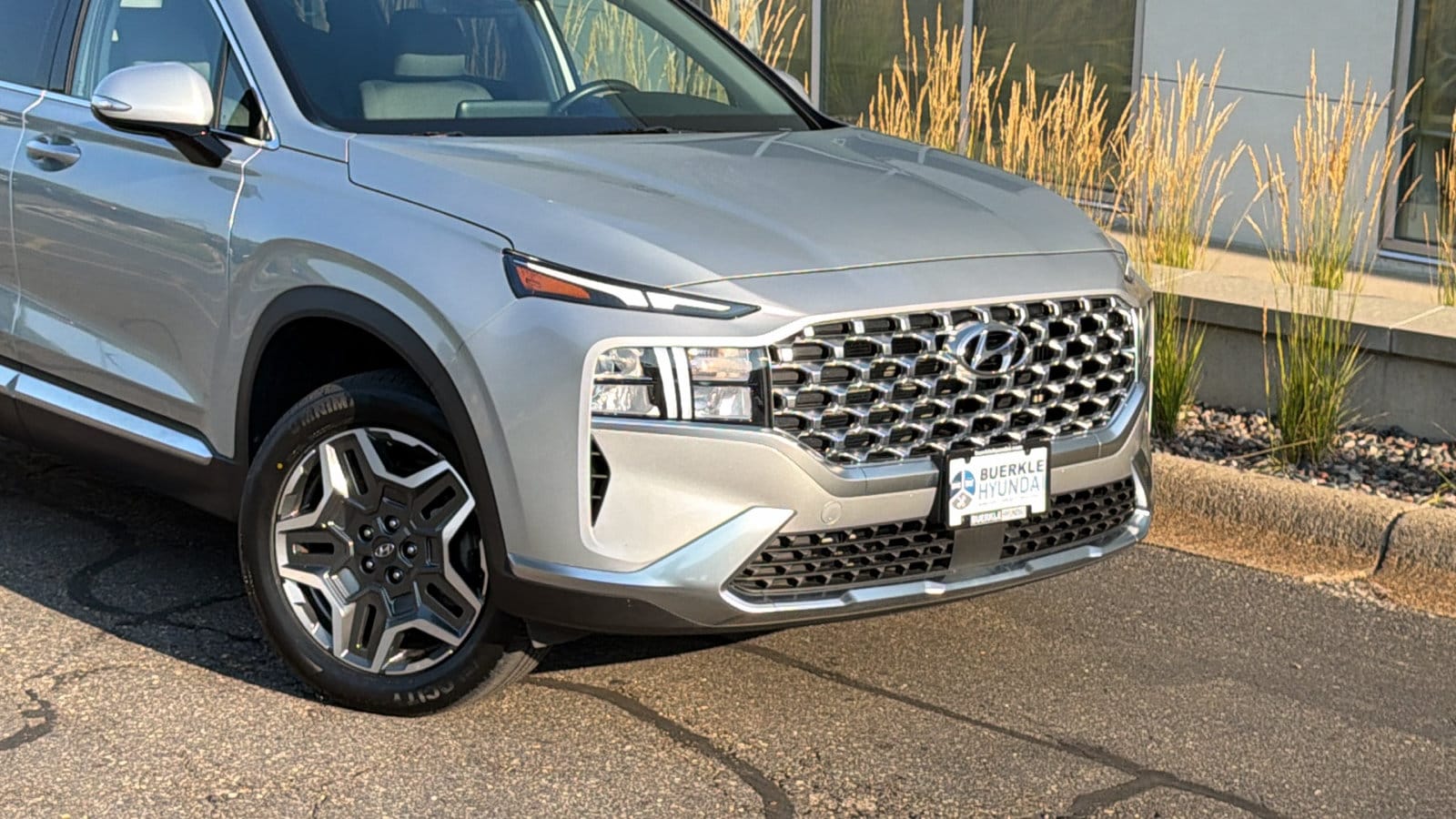 Certified 2023 Hyundai Santa Fe SEL Convenience PHEV with VIN KM8S6DA25PU088329 for sale in Saint Paul, Minnesota