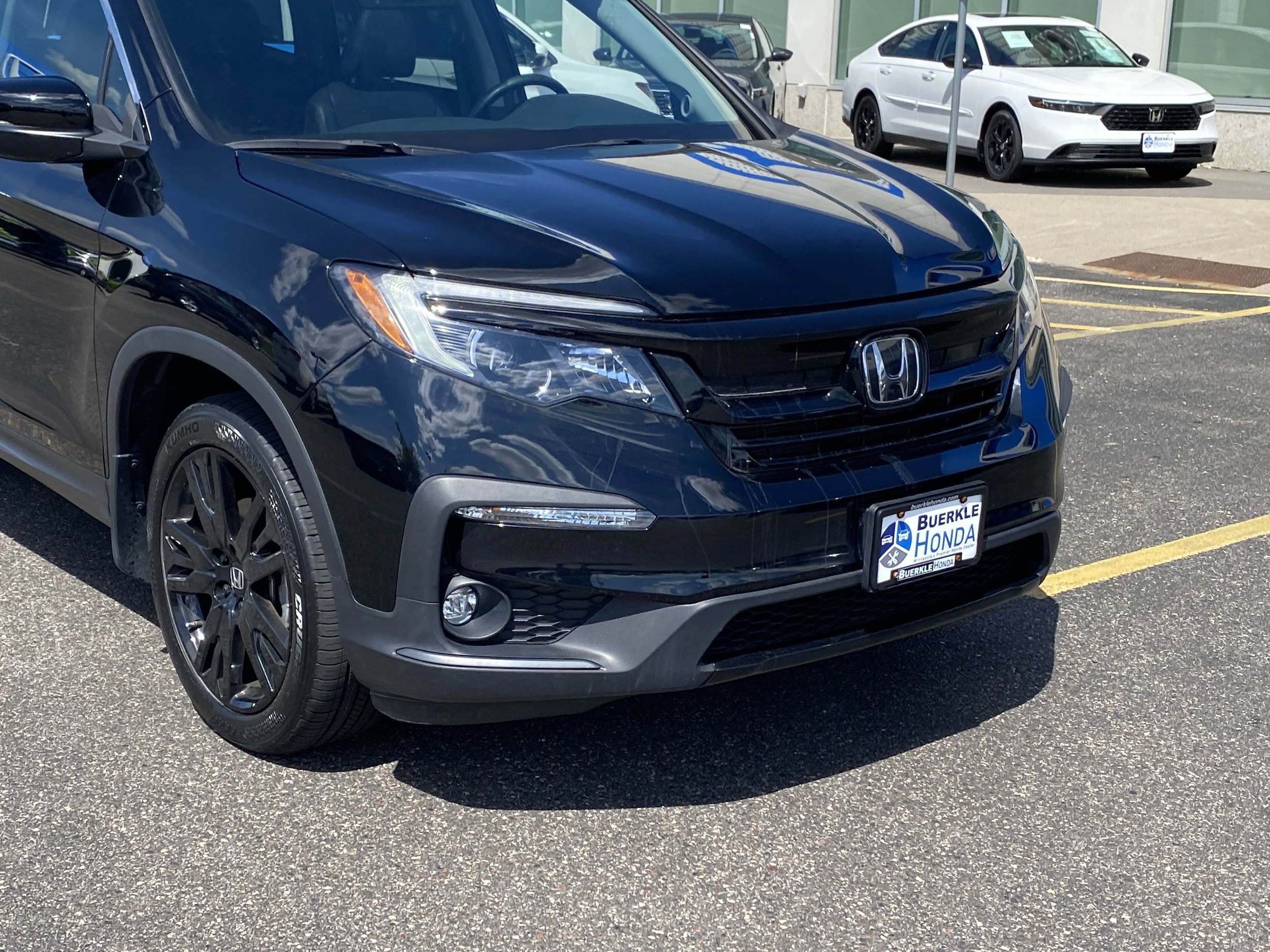Certified 2022 Honda Pilot SE with VIN 5FNYF6H22NB076452 for sale in Saint Paul, Minnesota