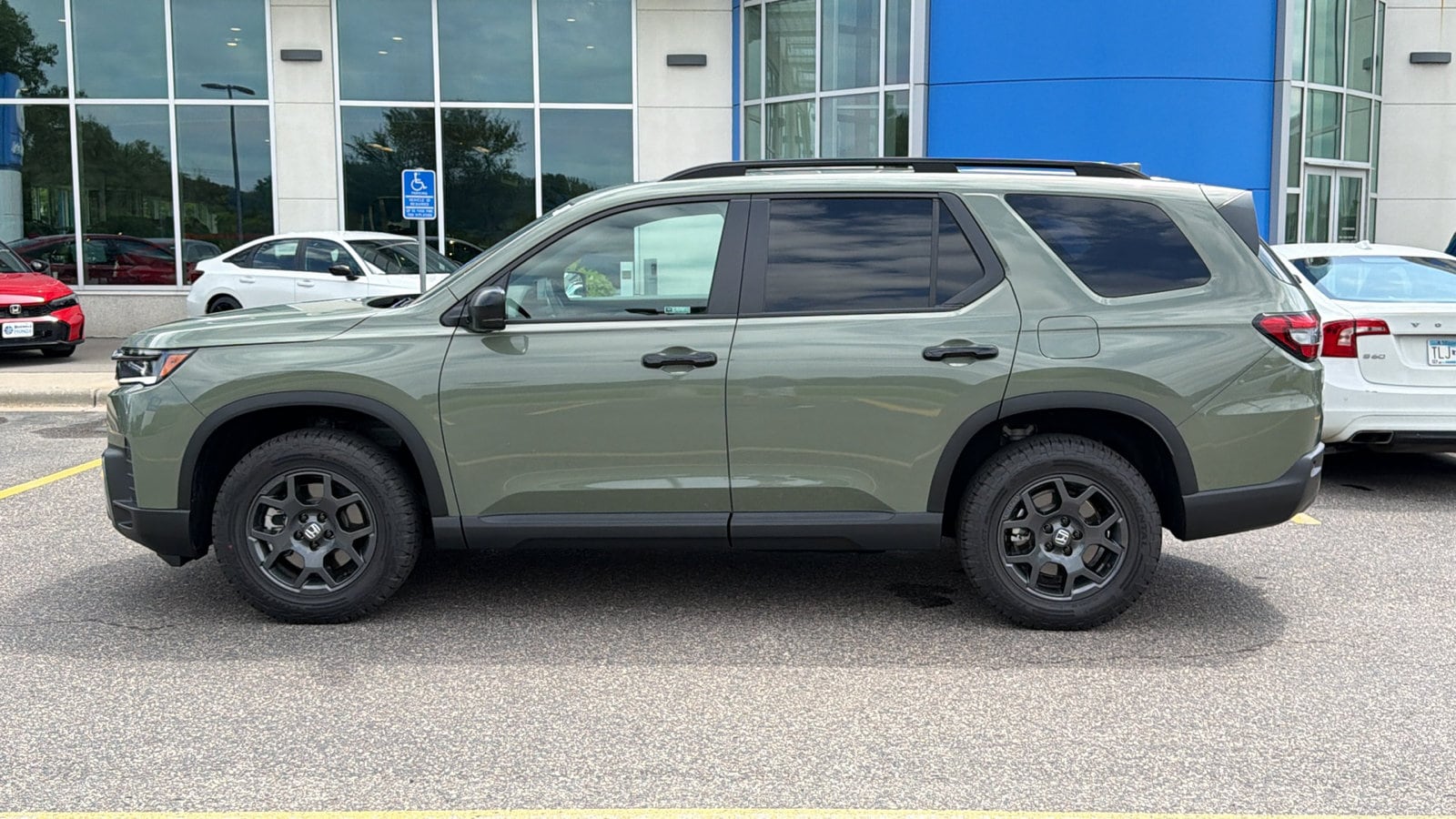2026 Honda Pilot TrailSport - Photo 10