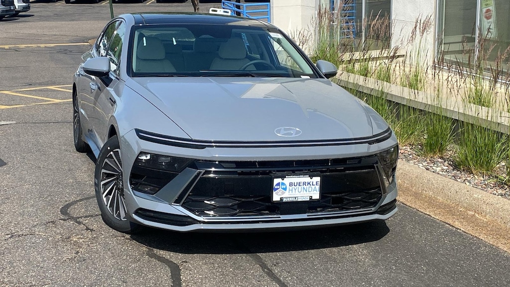 New 2026 Hyundai Sonata Hybrid SEL Sedan