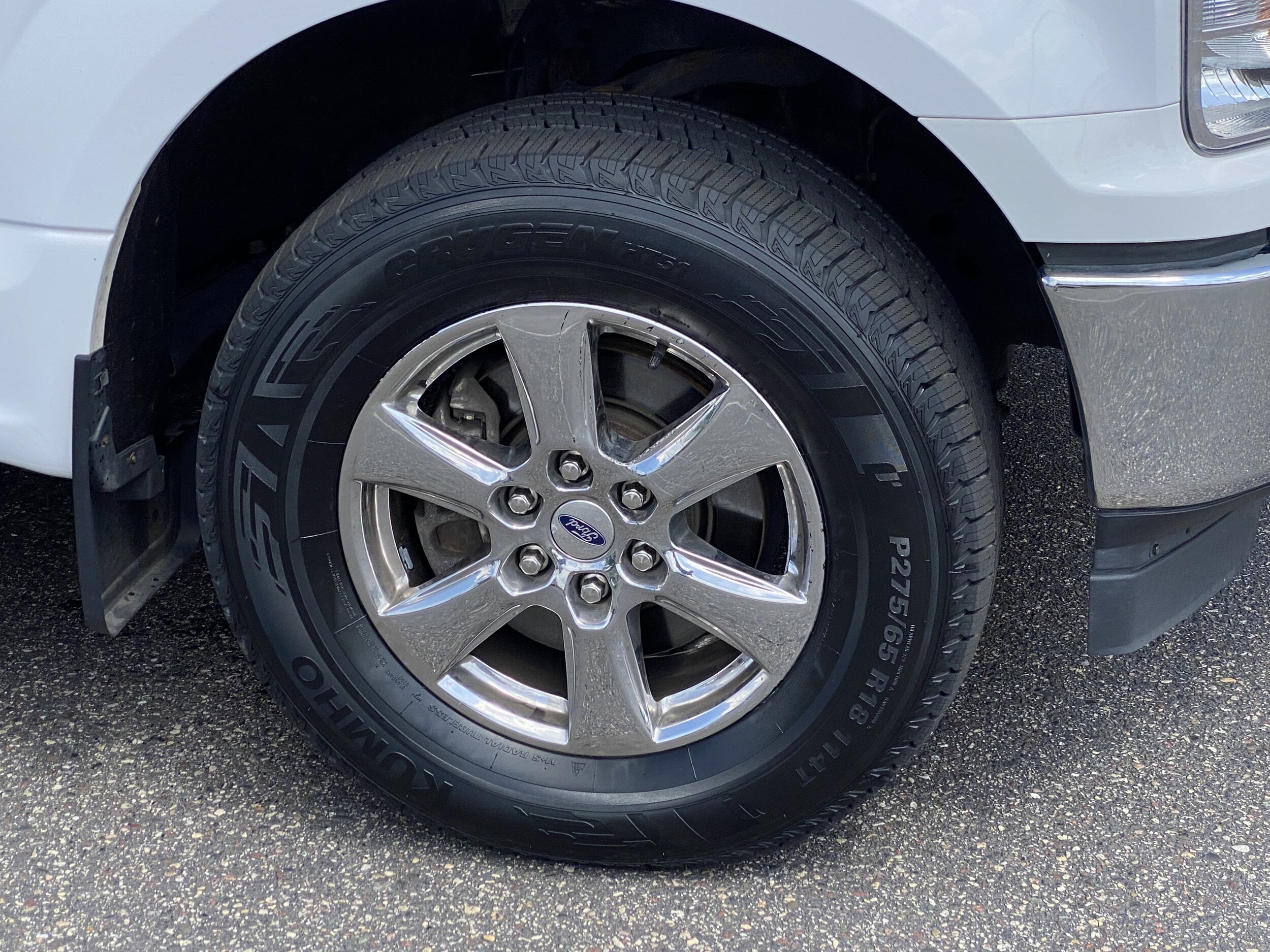 2020 Ford F-150 XLT photo 2