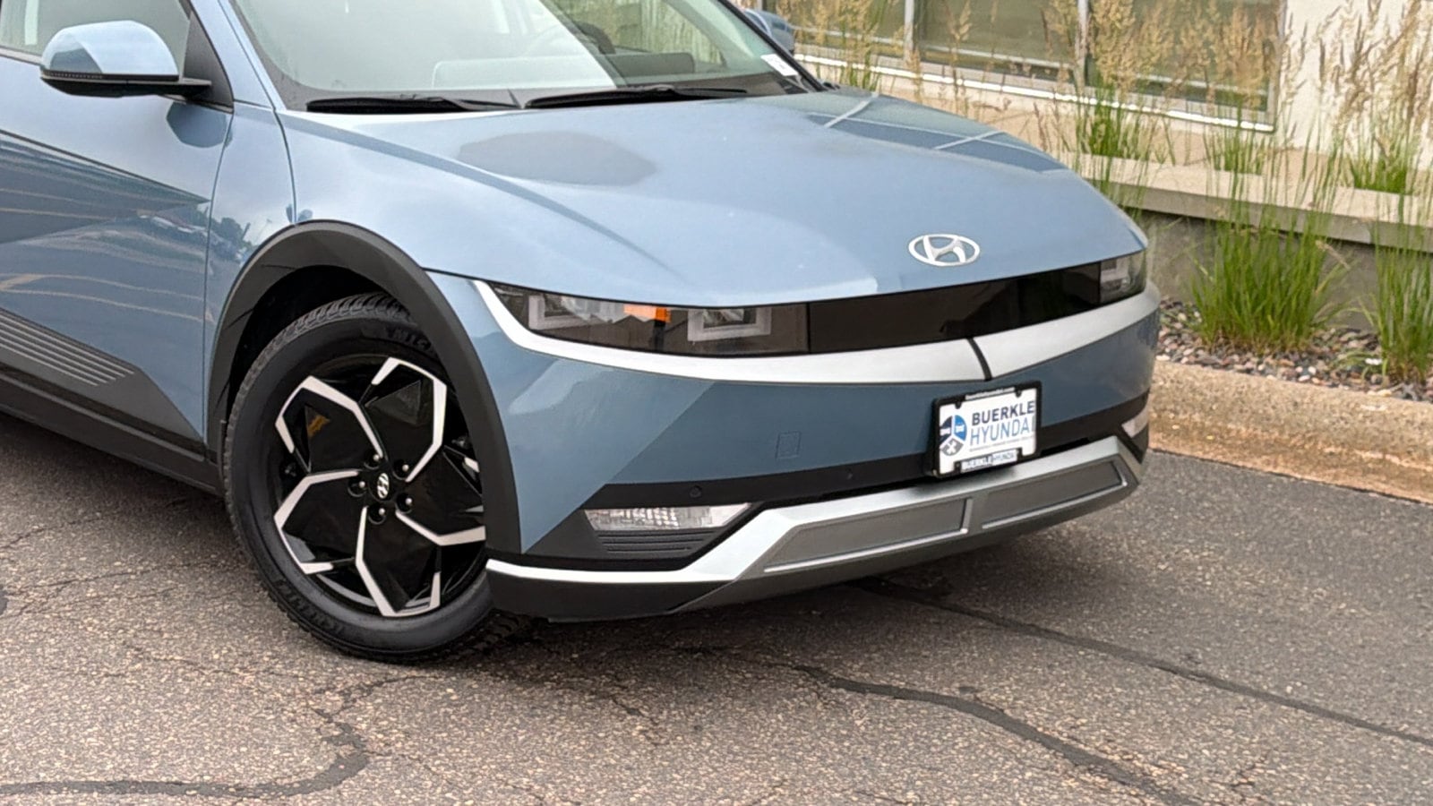 Certified 2023 Hyundai IONIQ 5 SEL with VIN KM8KN4AE5PU167335 for sale in Saint Paul, MN
