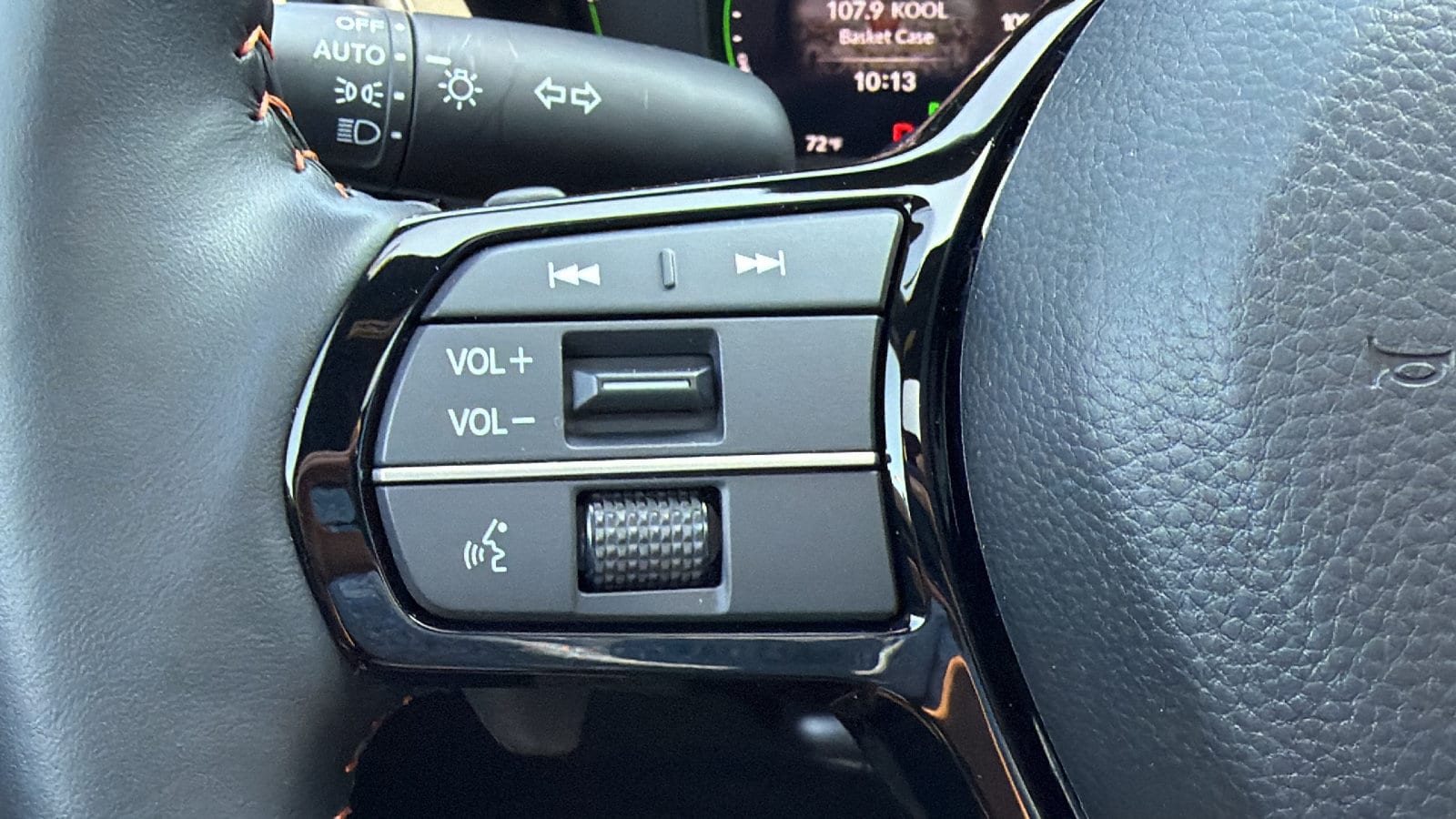 2026 Honda CR-V Sport Touring - Photo 24