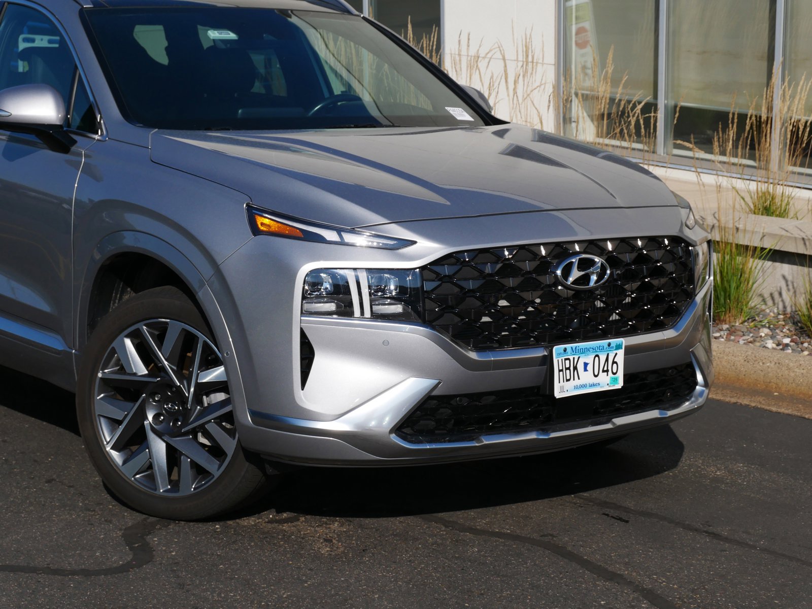 Certified 2022 Hyundai Santa Fe Calligraphy with VIN 5NMS5DAL6NH385145 for sale in Saint Paul, MN