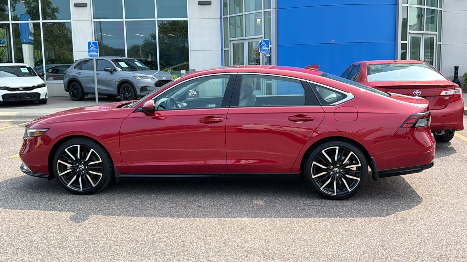 2025 Honda Accord Hybrid Touring - Photo 10