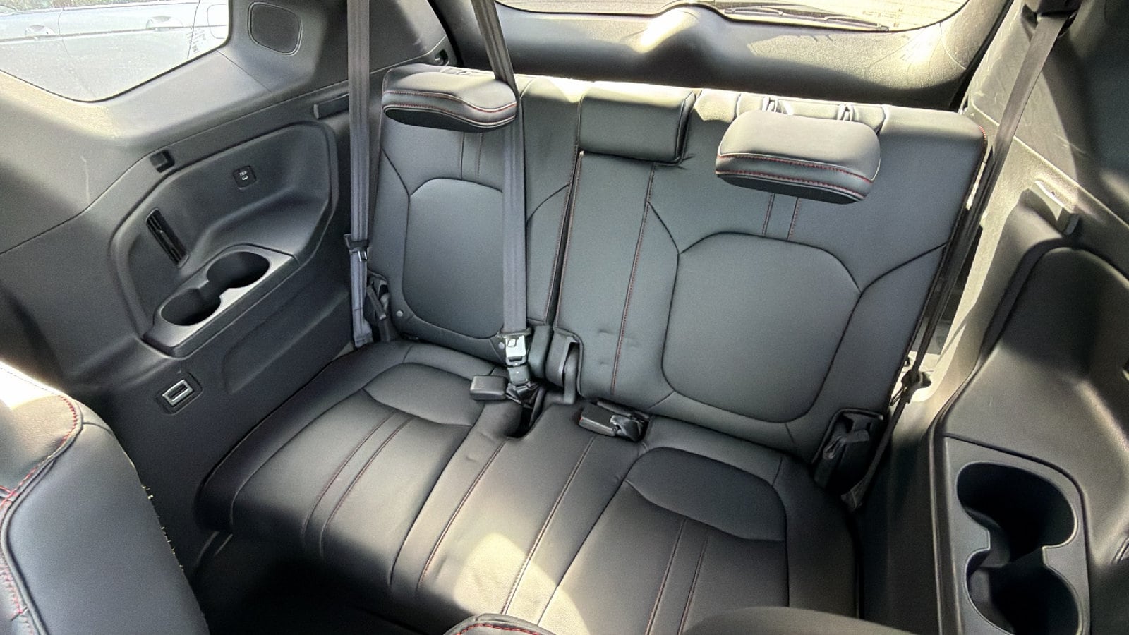2025 Honda Pilot Black Edition - Photo 14
