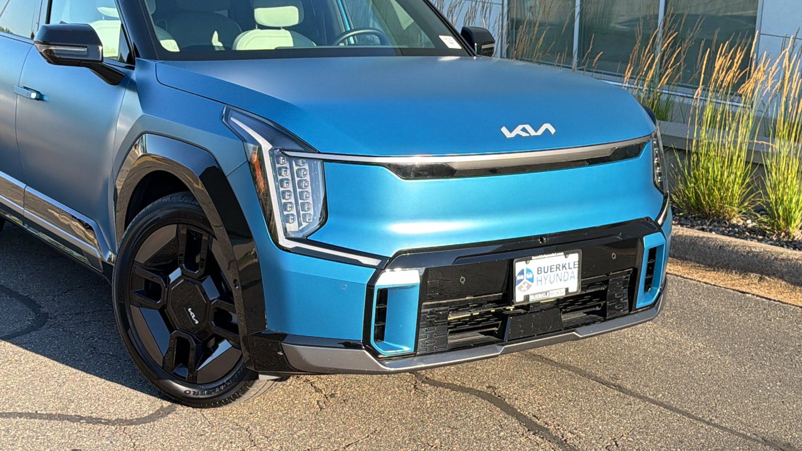 Used 2024 Kia EV9 GT-Line with VIN KNDAEFS56R6022368 for sale in Saint Paul, Minnesota