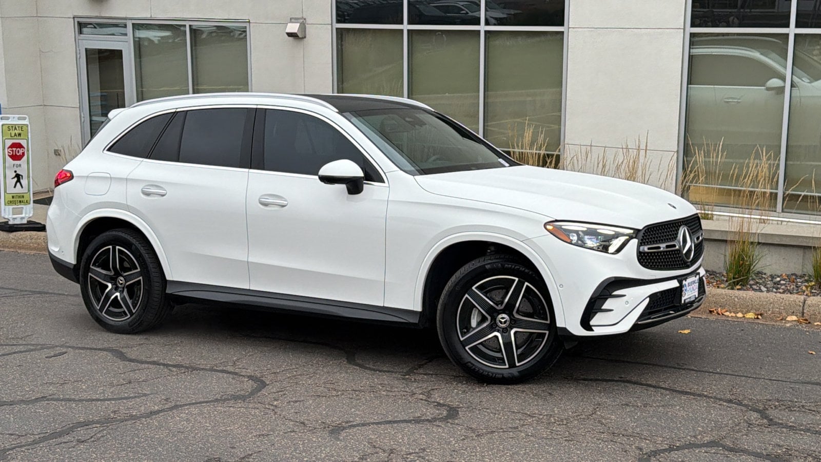 2023 Mercedes-Benz GLC