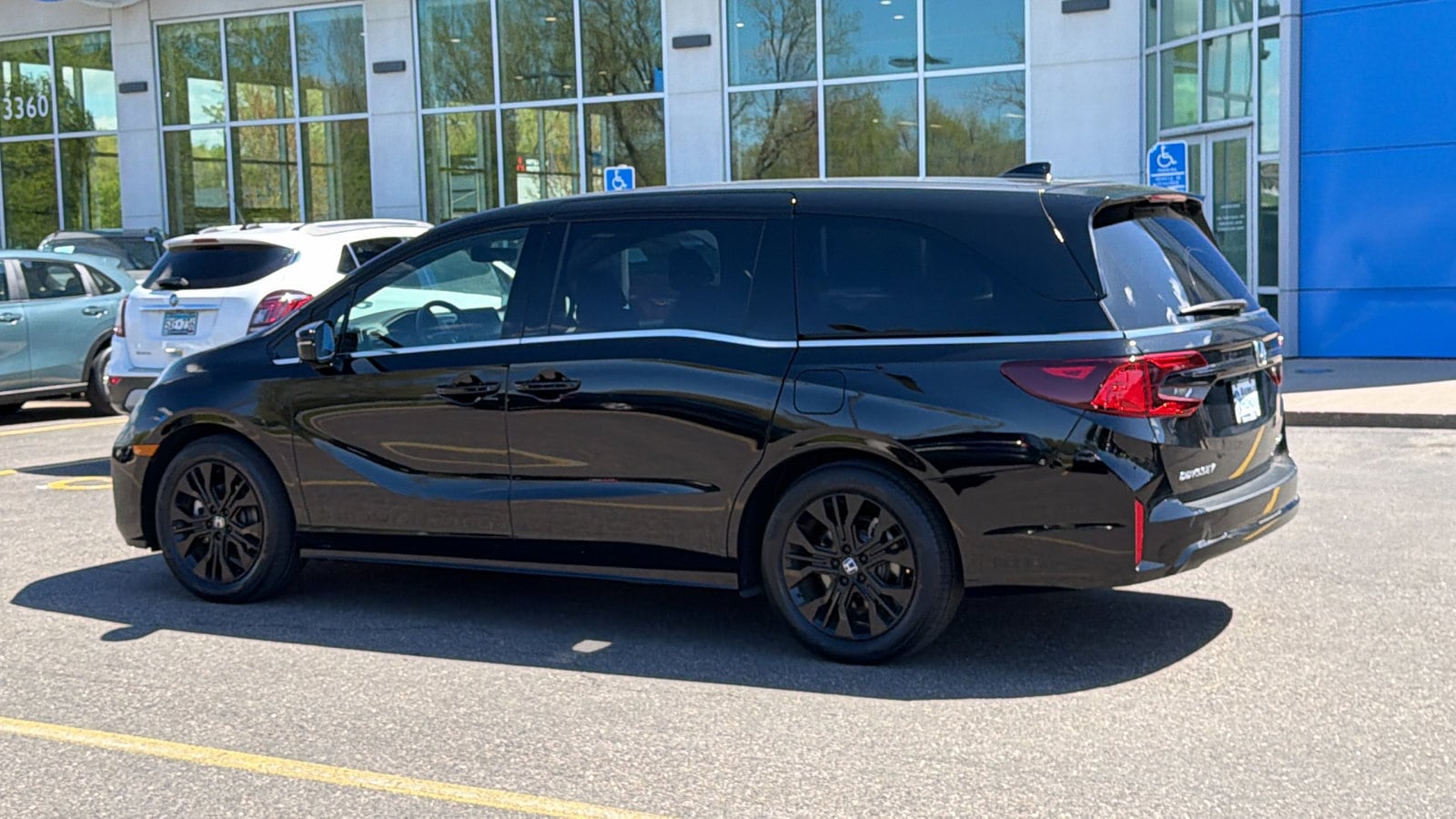 2025 Honda Odyssey Sport L - Photo 9