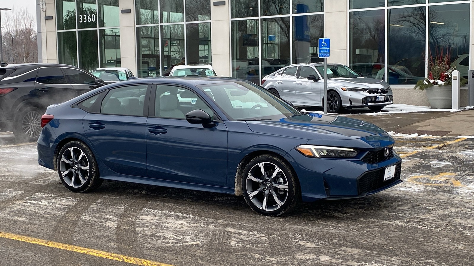 2025 Honda Civic Sport Touring's photo