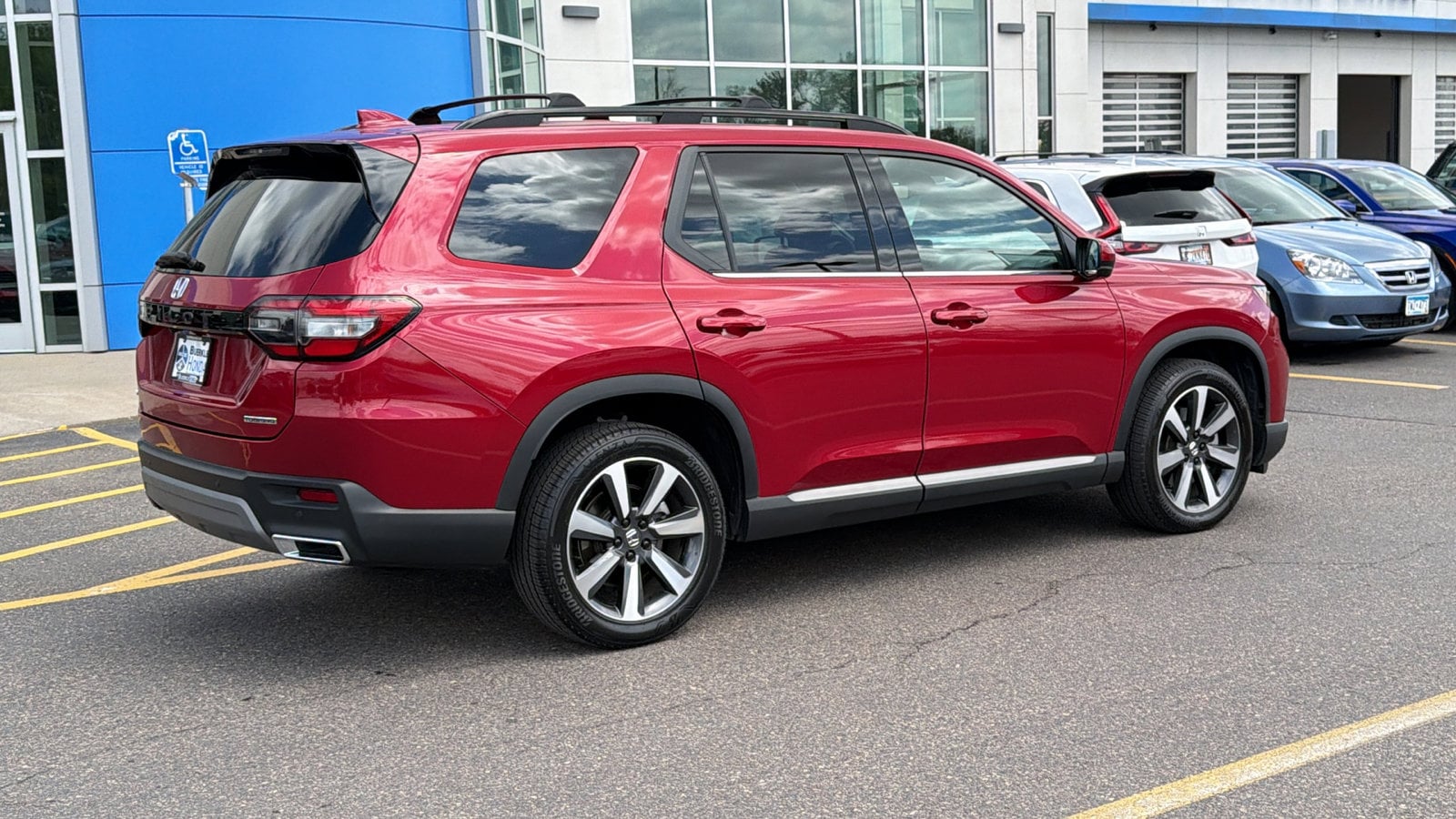 2024 Honda Pilot Touring - Photo 6