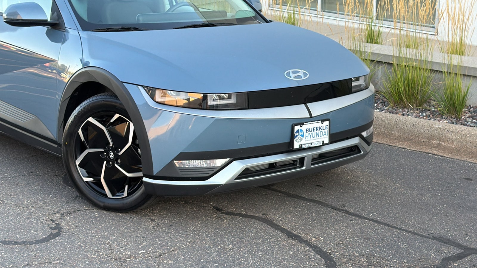 Certified 2023 Hyundai IONIQ 5 SE with VIN KM8KMDAF0PU205078 for sale in Saint Paul, MN