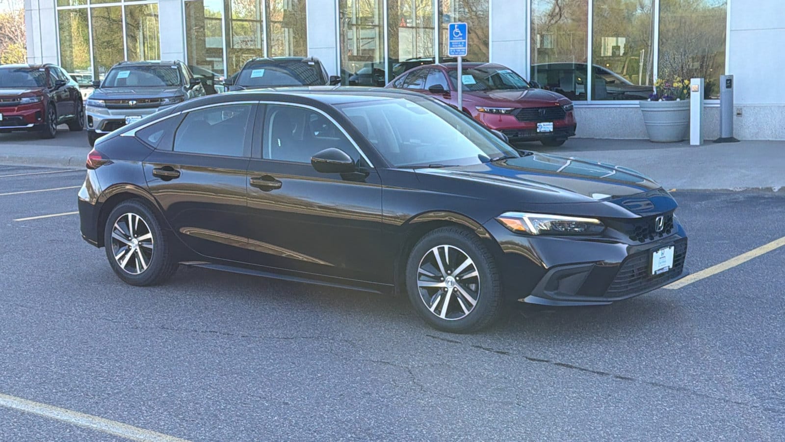 2024 Honda Civic LX CVT's photo