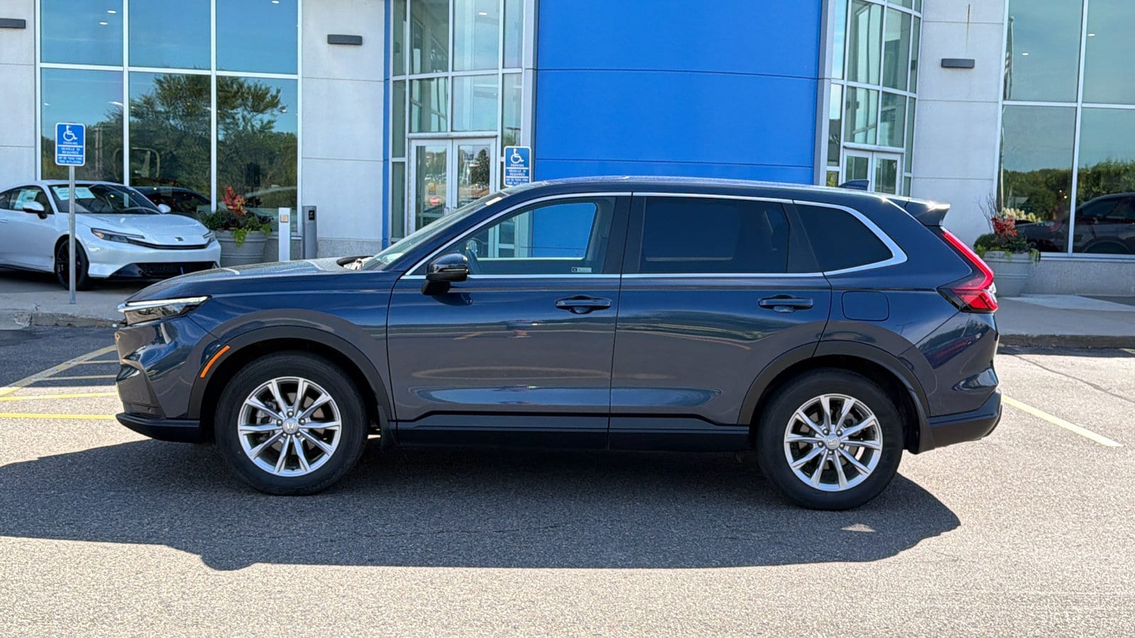 2024 Honda CR-V EX-L - Photo 10