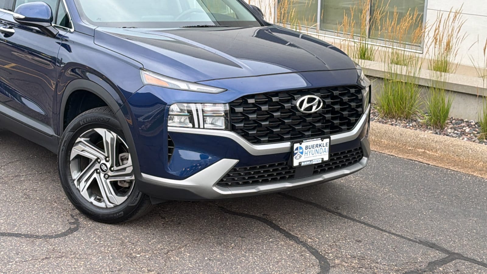 Certified 2023 Hyundai Santa Fe SEL with VIN 5NMS2DAJ8PH588869 for sale in Saint Paul, Minnesota