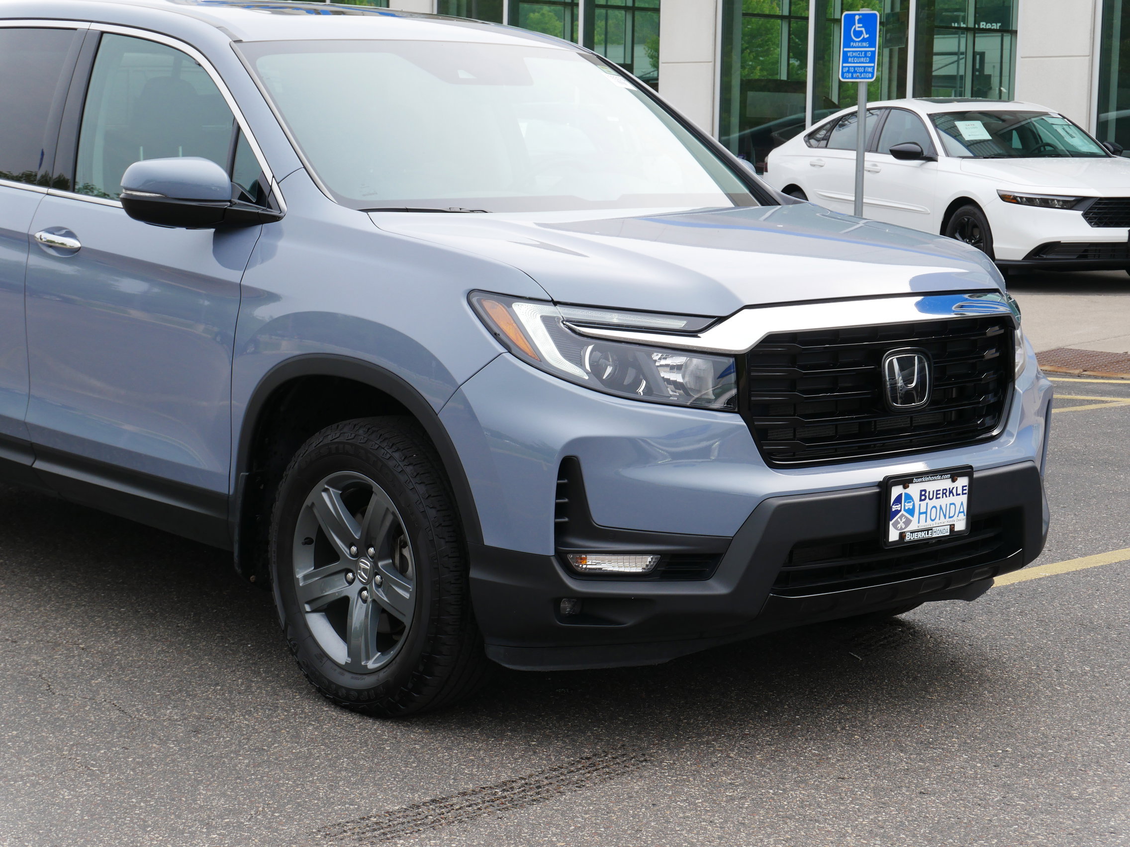 Certified 2022 Honda Ridgeline RTL-E with VIN 5FPYK3F7XNB037950 for sale in Saint Paul, Minnesota