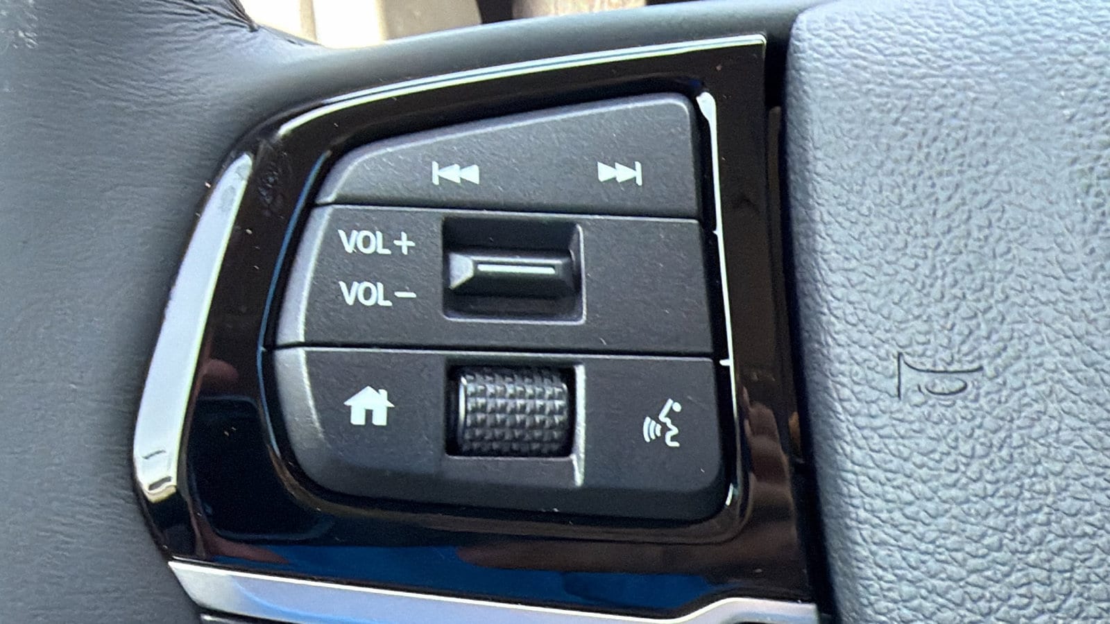2026 Honda Odyssey EX-L - Photo 23