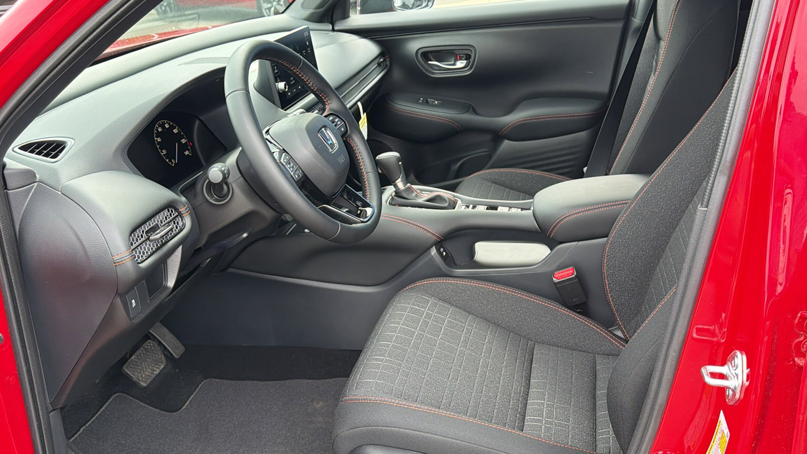 2026 Honda HR-V Sport - Photo 13