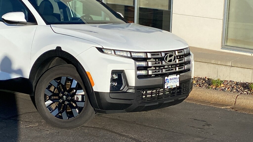 Certified 2025 Hyundai Santa Cruz SE Truck Crew Cab