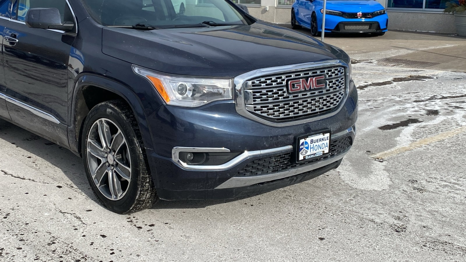 Used 2019 GMC Acadia Denali with VIN 1GKKNXLS7KZ199891 for sale in Saint Paul, Minnesota