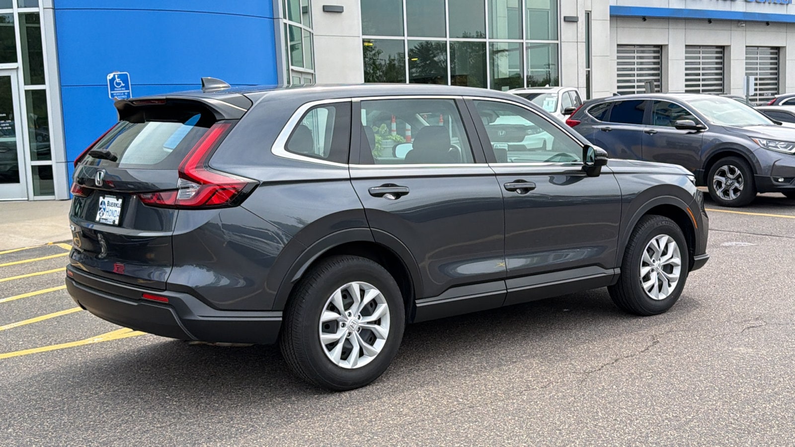 2024 Honda CR-V LX - Photo 6