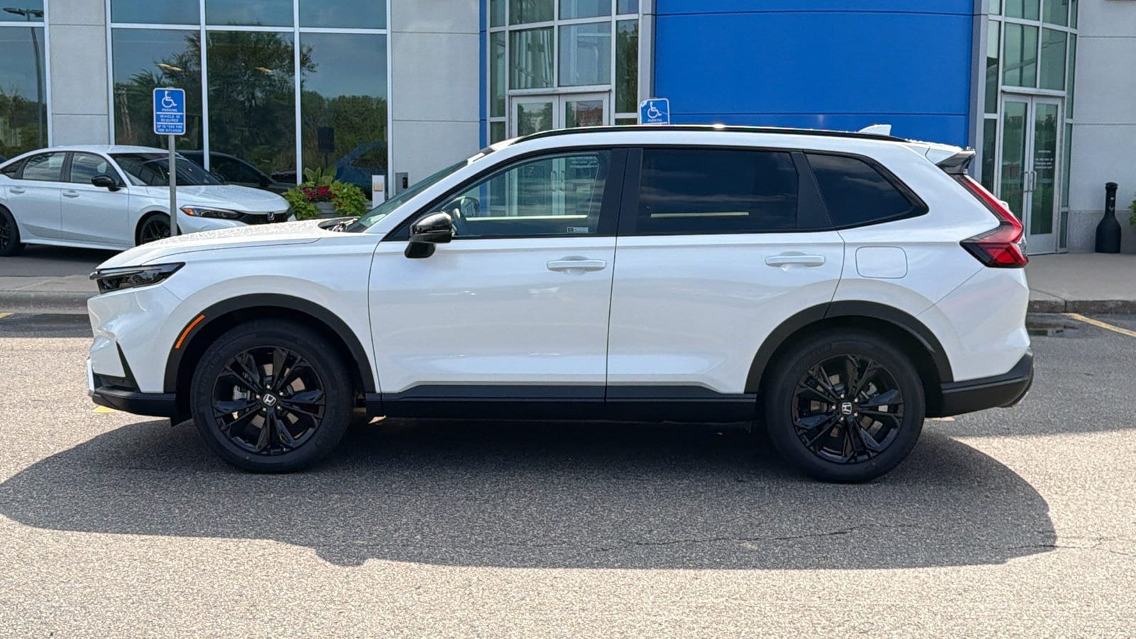 2026 Honda CR-V Sport Touring - Photo 10