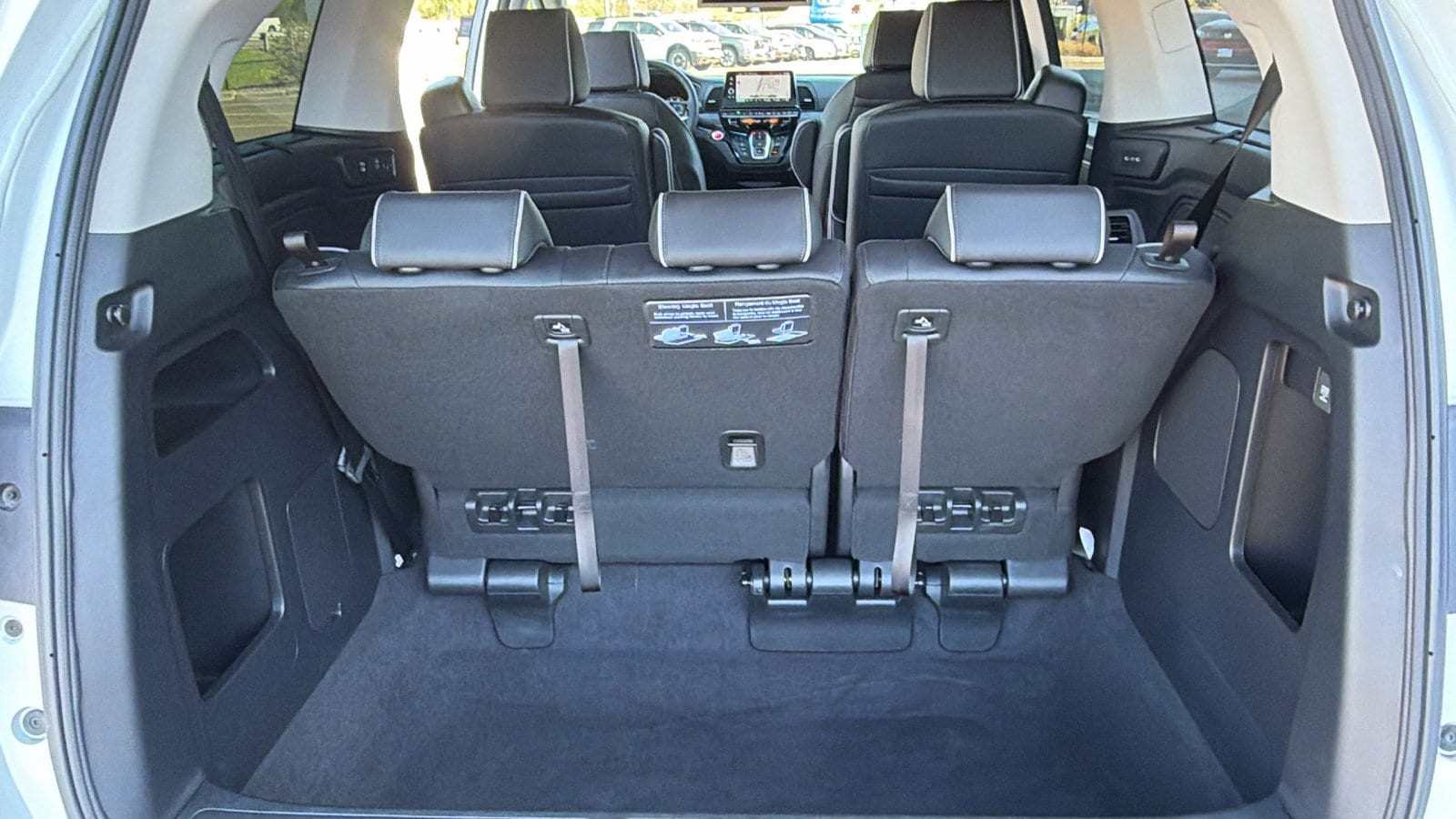 2026 Honda Odyssey Elite - Photo 16