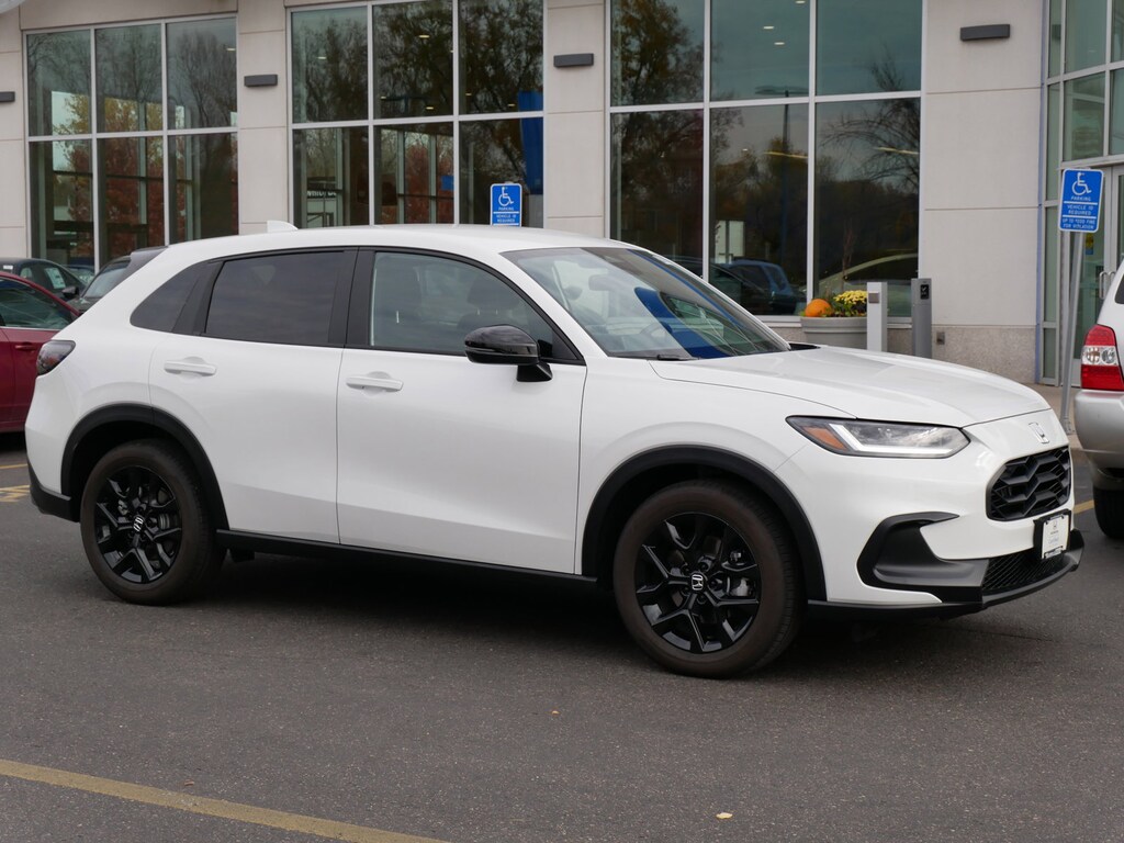Certified Used 2024 Honda HRV For Sale in St. Paul, MN Near