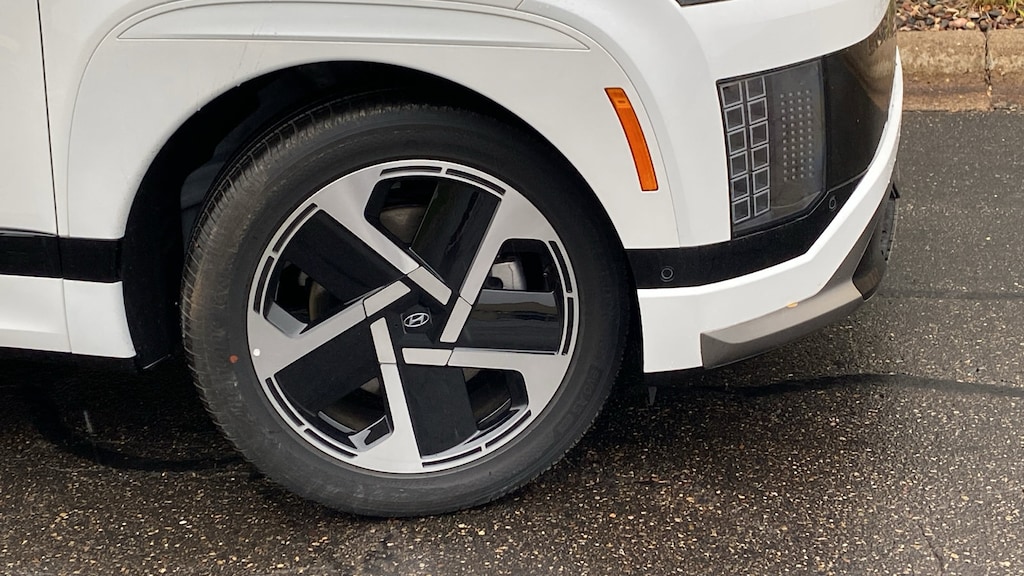 Certified 2026 Hyundai IONIQ 9 Performance Calligraphy SUV