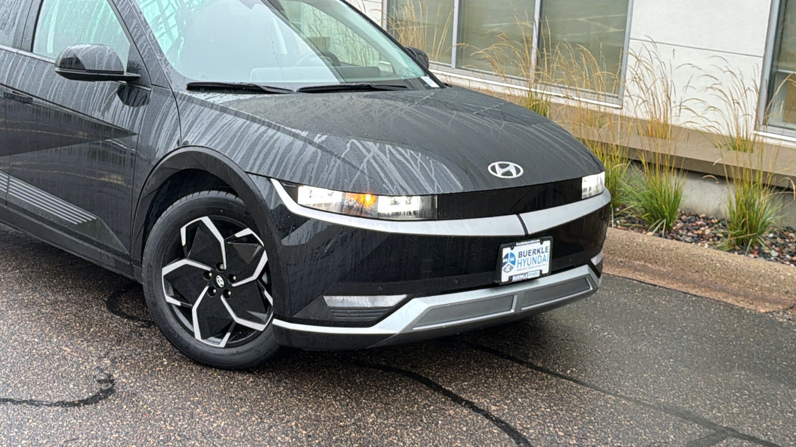 Certified 2024 Hyundai IONIQ 5 SEL with VIN KM8KN4DE5RU306359 for sale in Saint Paul, MN