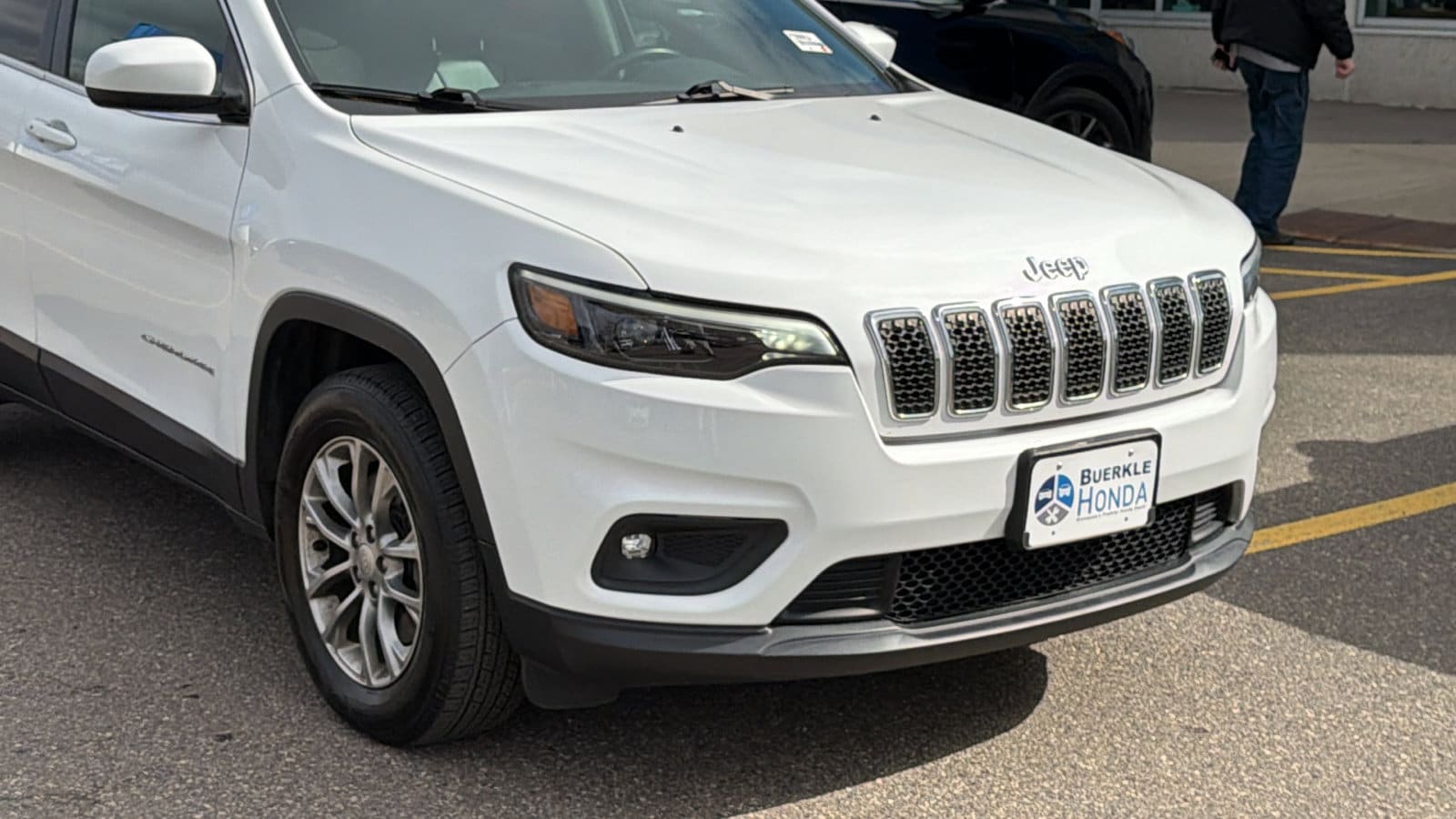 Used 2019 Jeep Cherokee Latitude Plus with VIN 1C4PJMLB2KD191447 for sale in Saint Paul, Minnesota