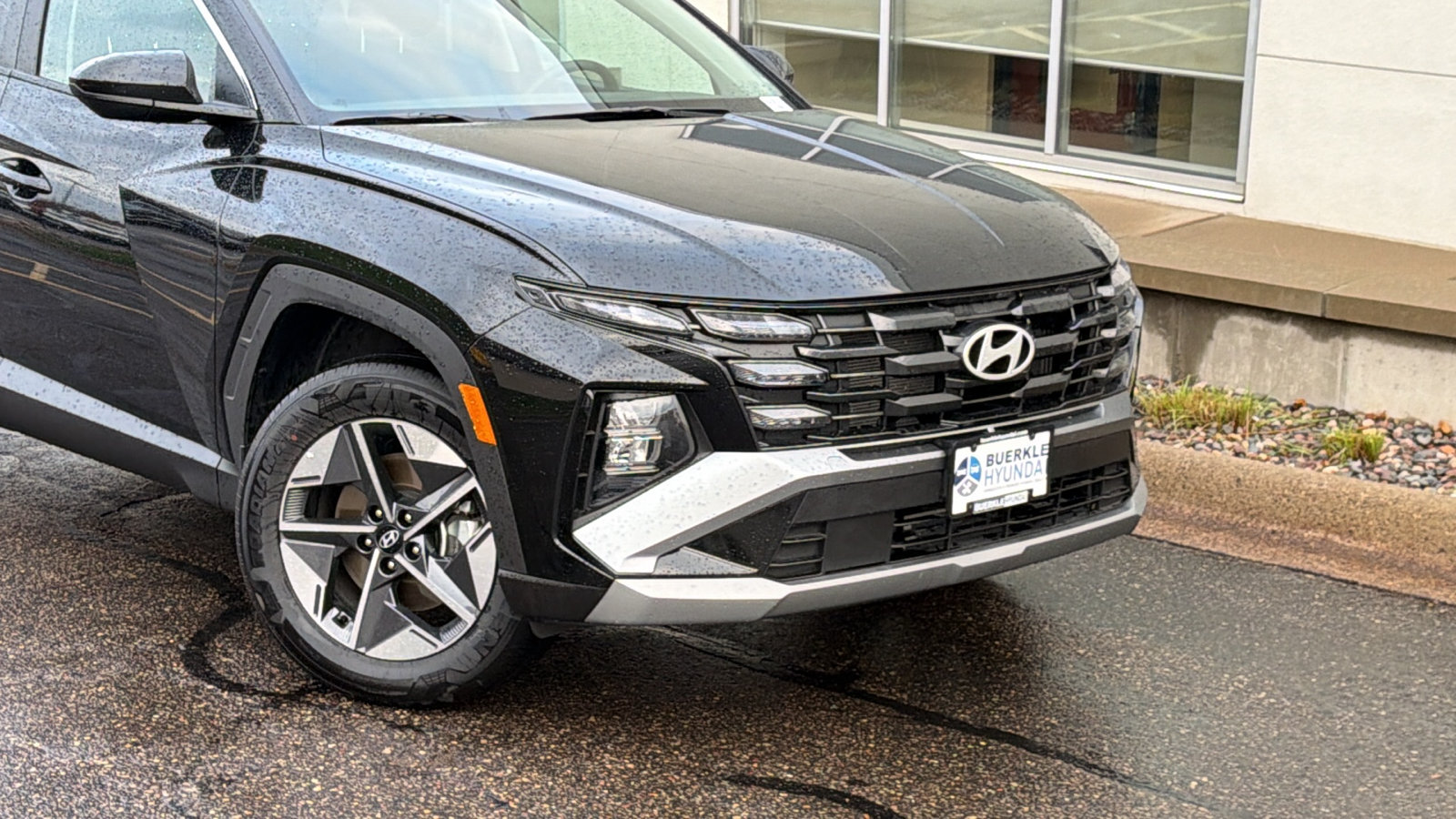 Certified 2026 Hyundai Tucson SEL with VIN KM8JBDD19TU402424 for sale in Saint Paul, Minnesota