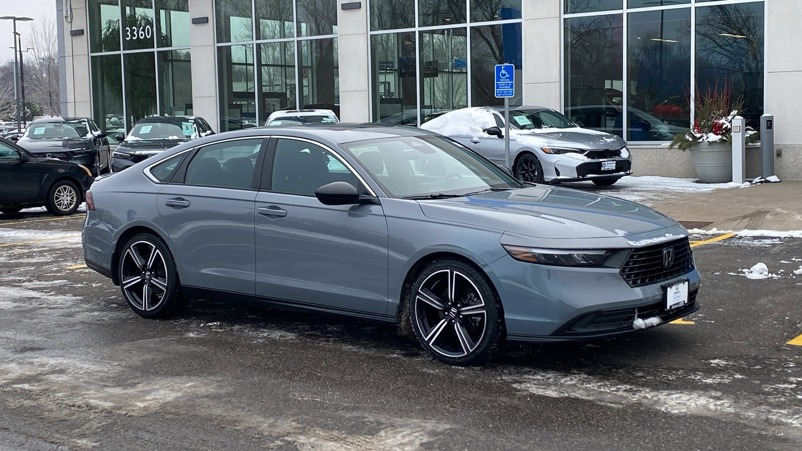 2023 Honda Accord Hybrid Sport's photo