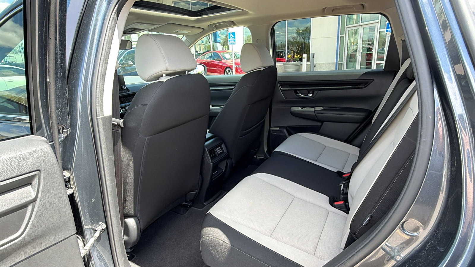 2024 Honda CR-V EX - Photo 14