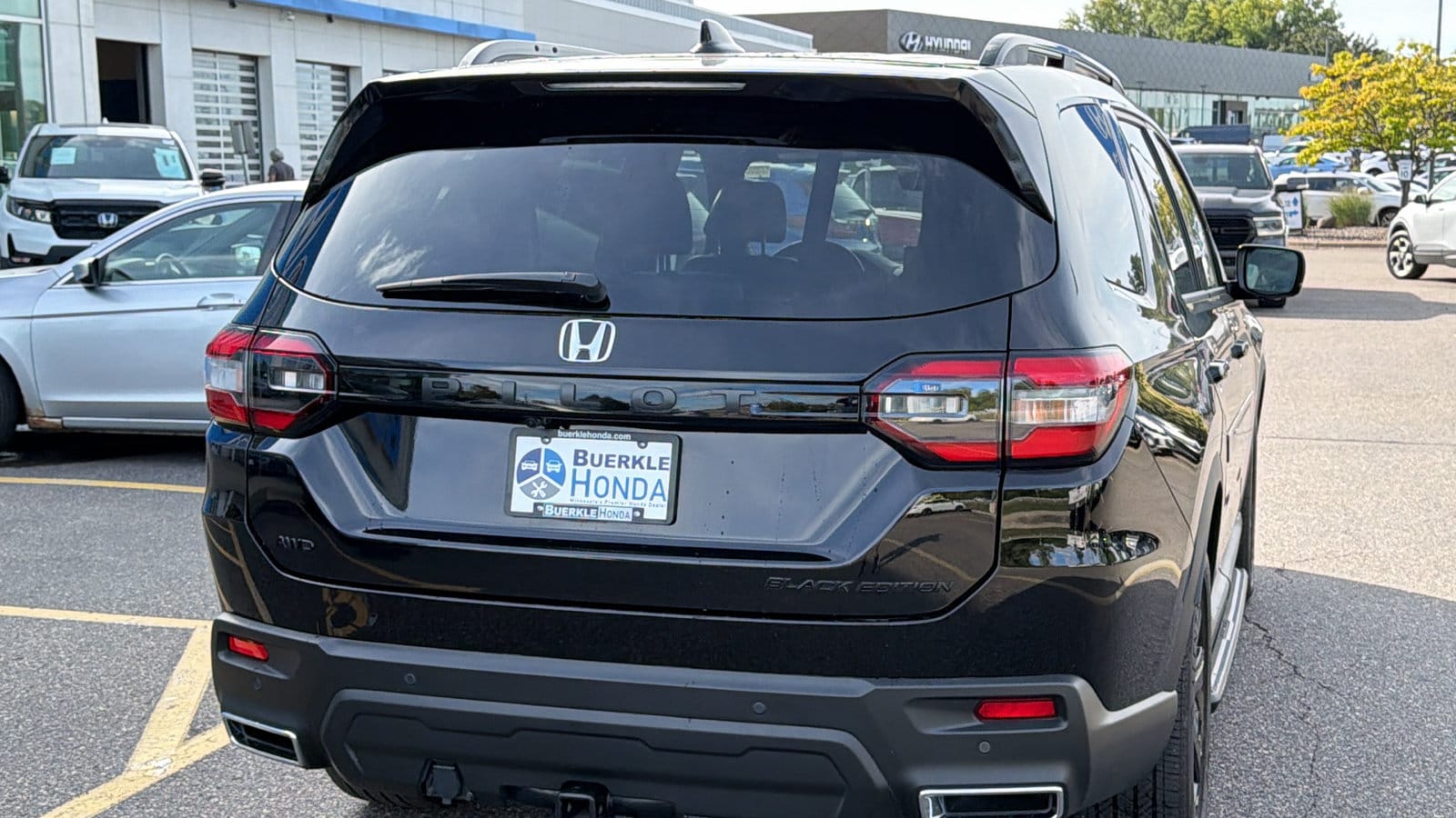 2025 Honda Pilot Black Edition - Photo 6