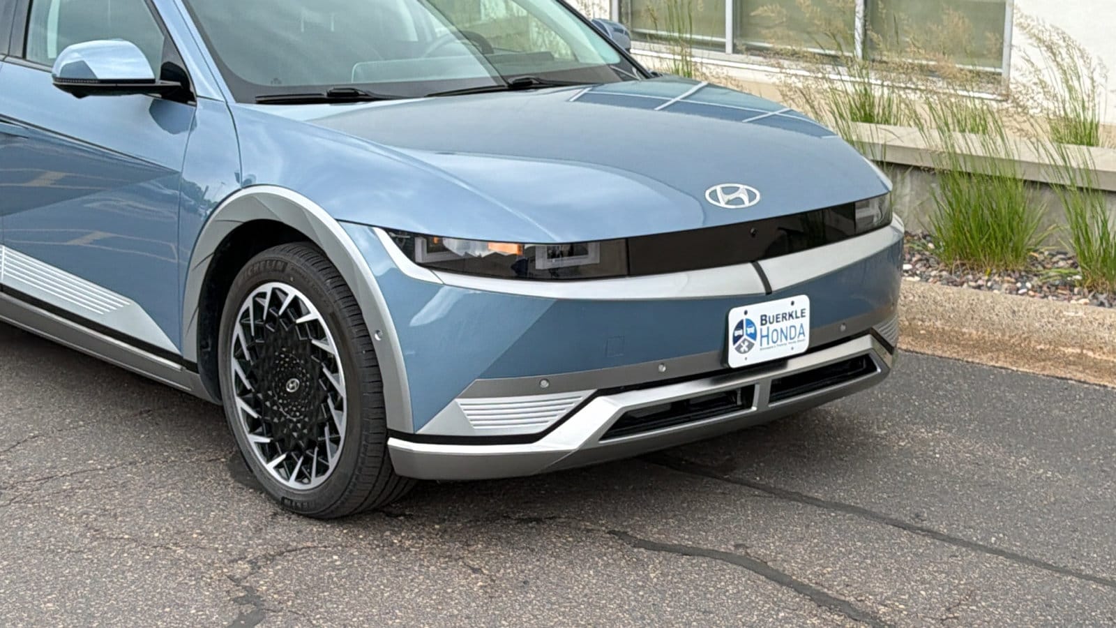 Used 2024 Hyundai IONIQ 5 Limited with VIN KM8KRDDF1RU297642 for sale in Saint Paul, Minnesota