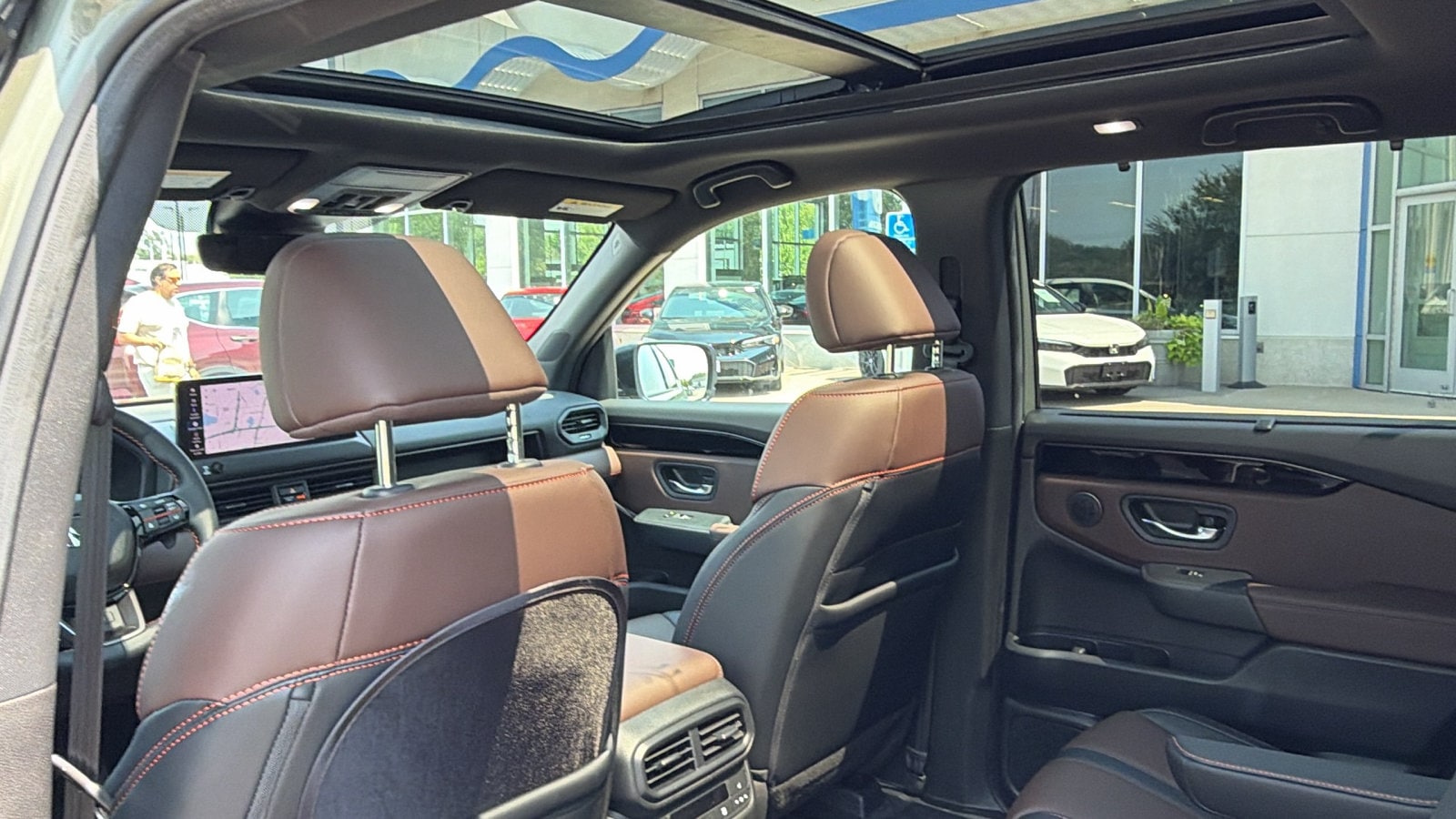 2026 Honda Pilot TrailSport - Photo 14