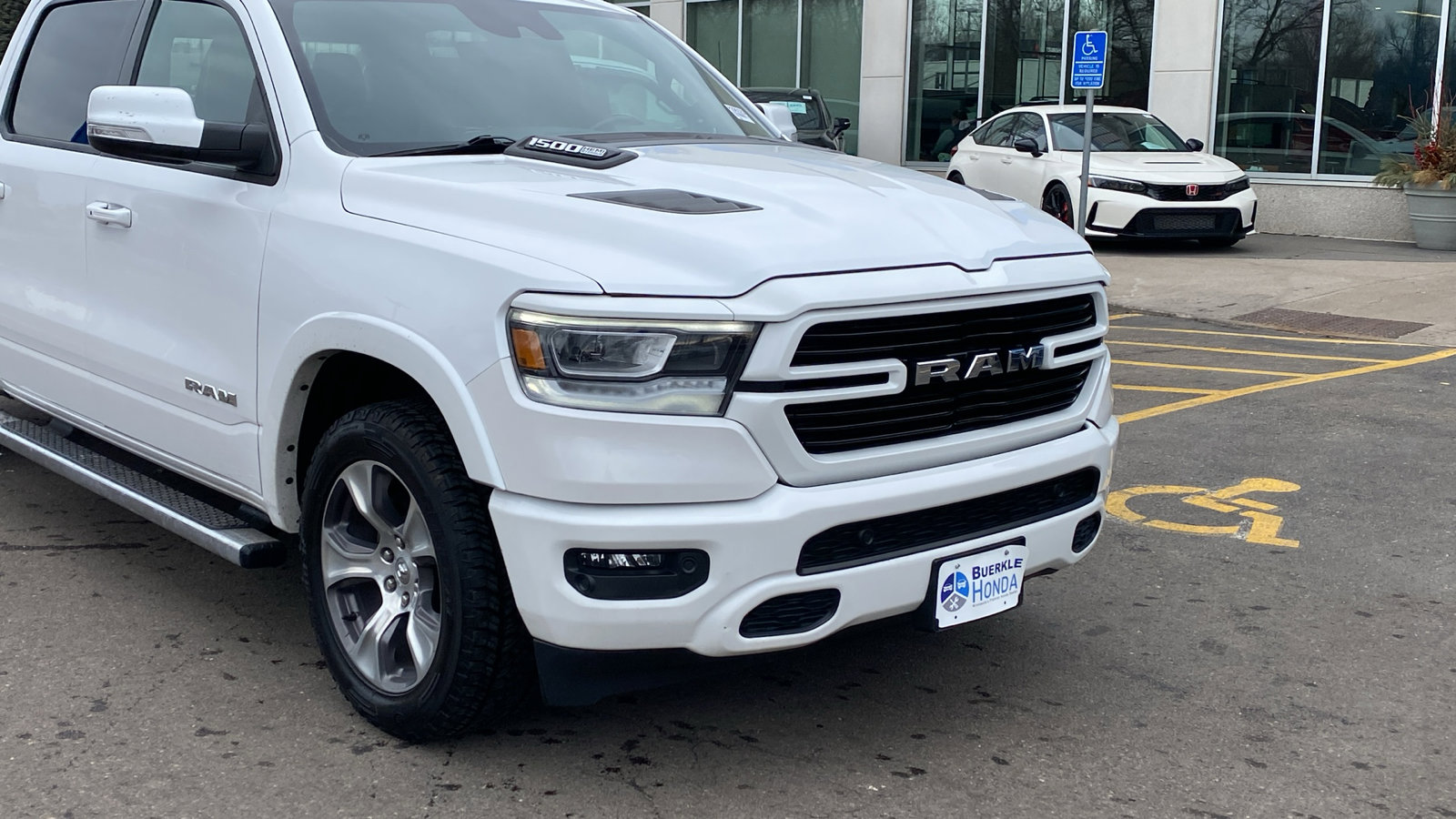 Used 2022 RAM Ram 1500 Pickup Laramie with VIN 1C6SRFRT2NN225584 for sale in Saint Paul, Minnesota