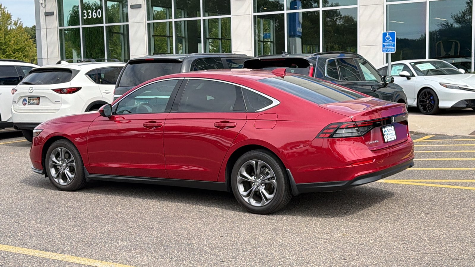 2023 Honda Accord EX - Photo 9