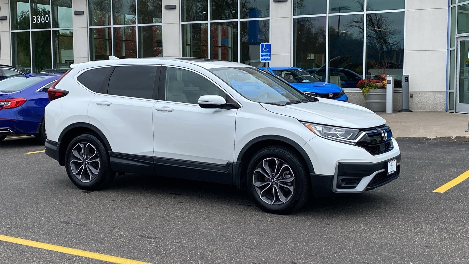 2020 Honda CR-V EX-L's photo