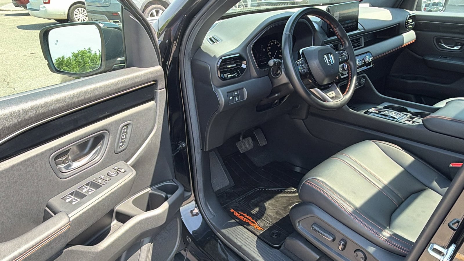 2025 Honda Pilot TrailSport - Photo 12