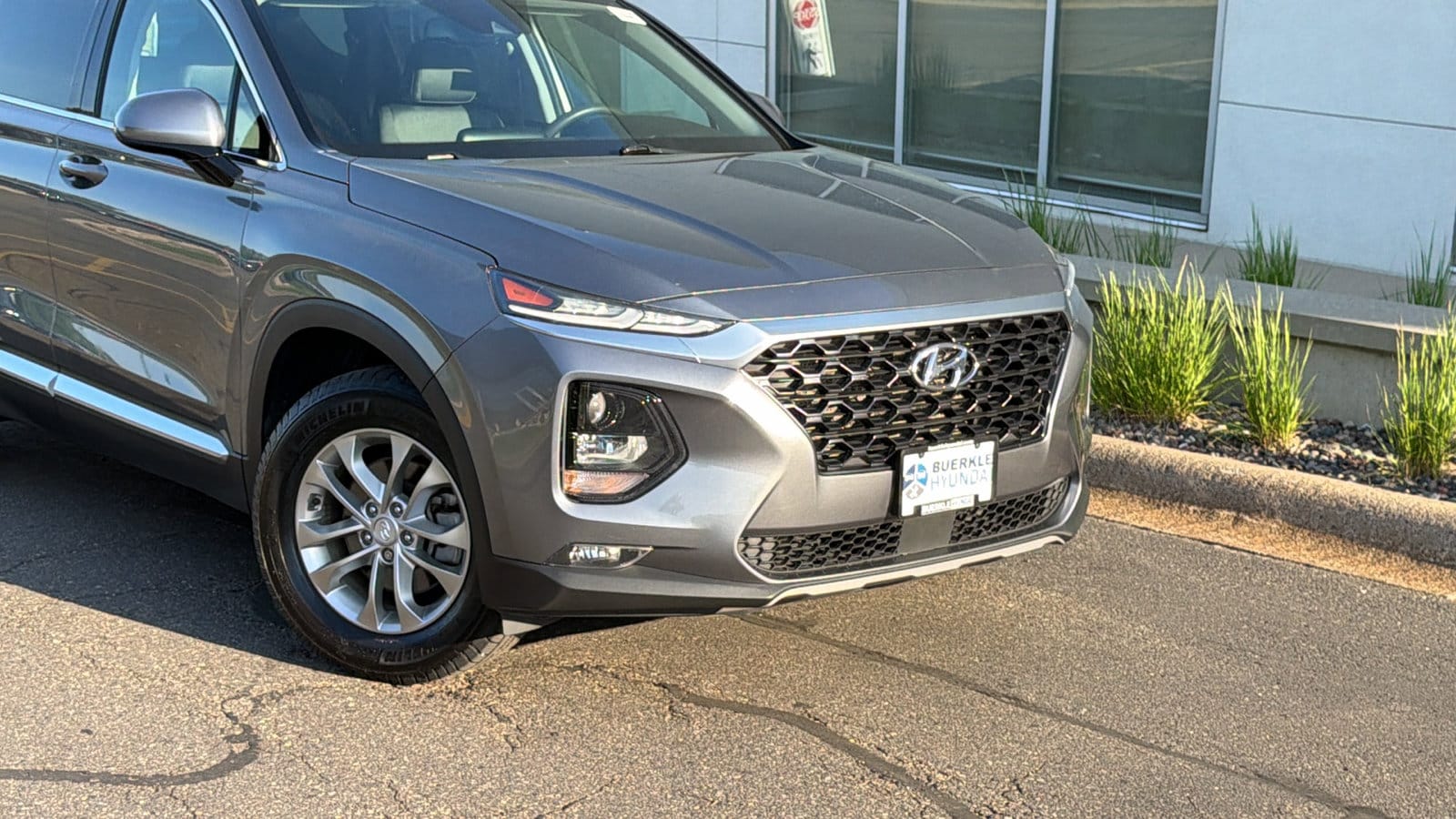 Used 2019 Hyundai Santa Fe SEL with VIN 5NMS3CAD9KH031799 for sale in Saint Paul, Minnesota