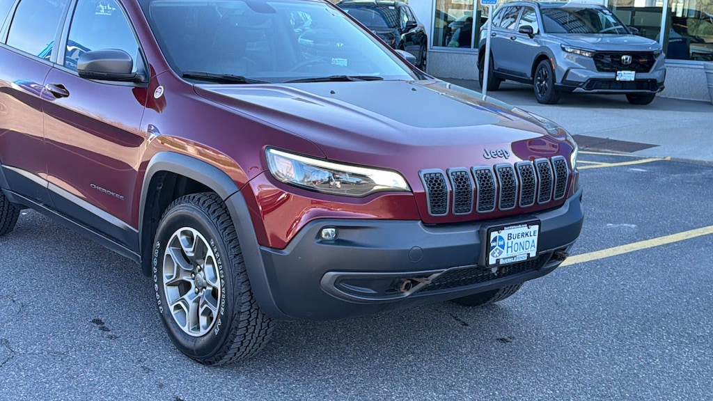 Used 2020 Jeep Cherokee Trailhawk SUV