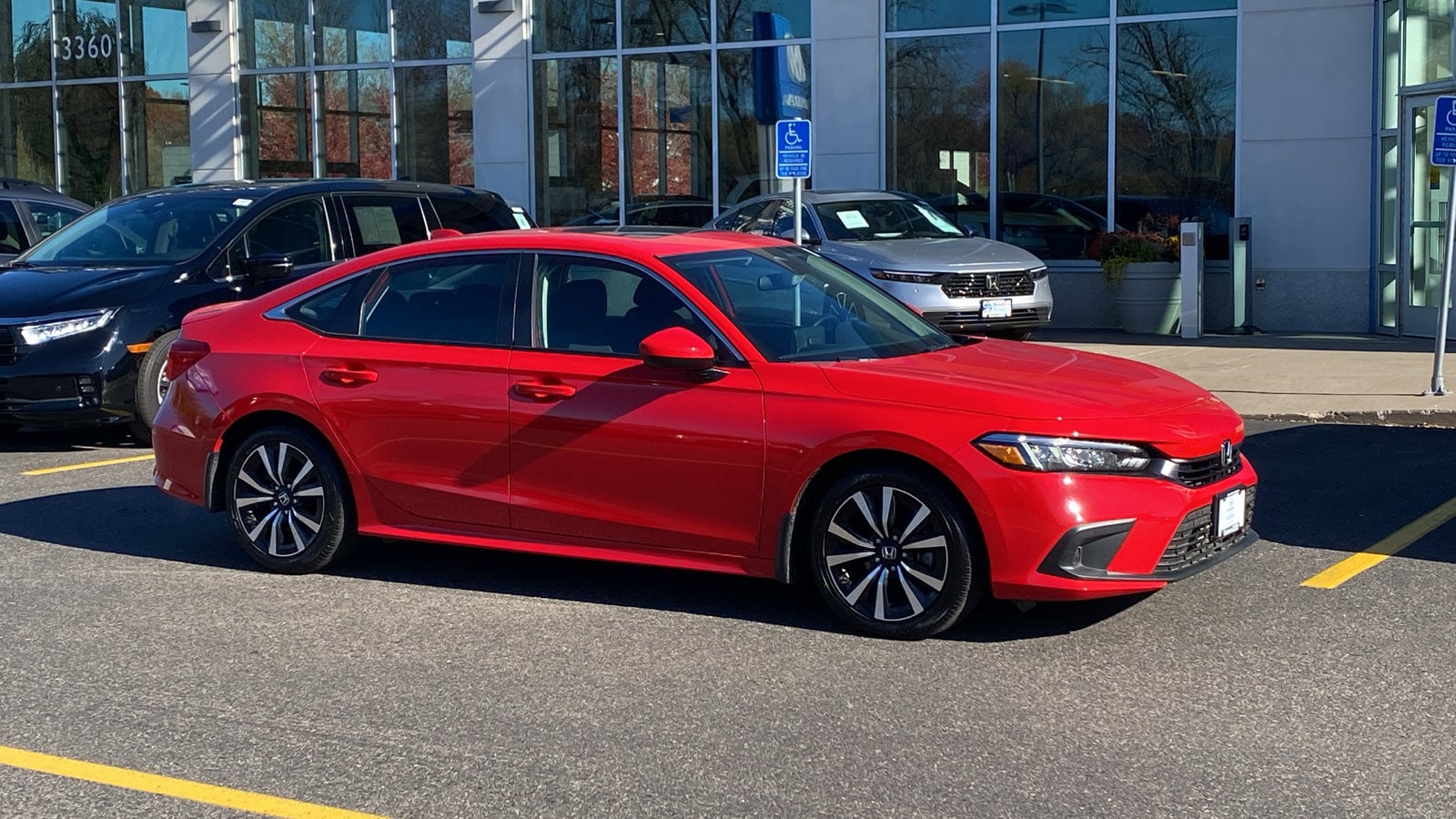 2024 Honda Civic EX's photo