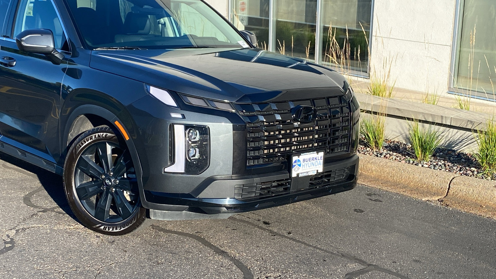 Certified 2023 Hyundai Palisade XRT with VIN KM8R3DGE5PU550073 for sale in Saint Paul, Minnesota